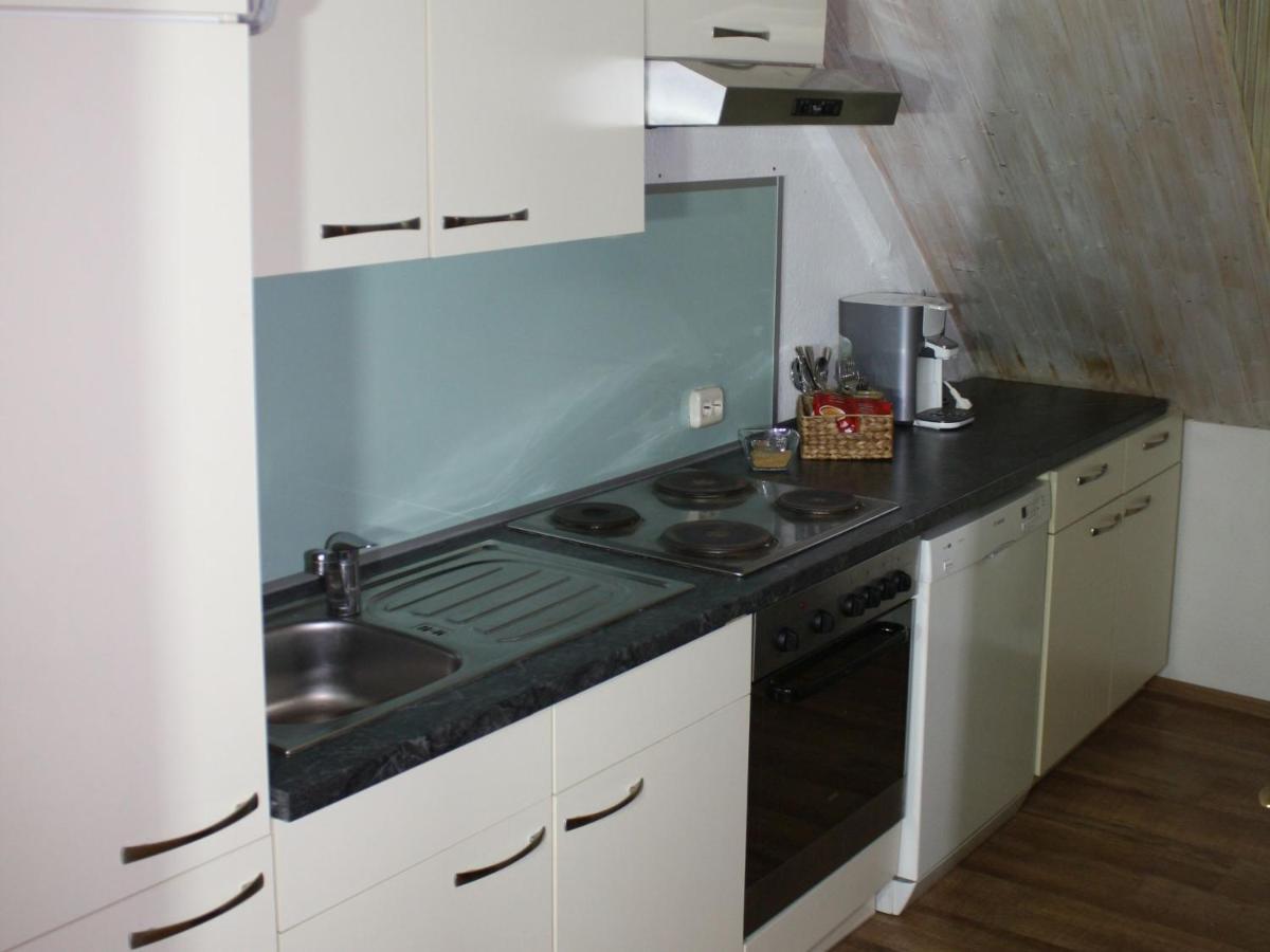 Zu Den Grauen Ziegenboecken Daire Serba Dış mekan fotoğraf
